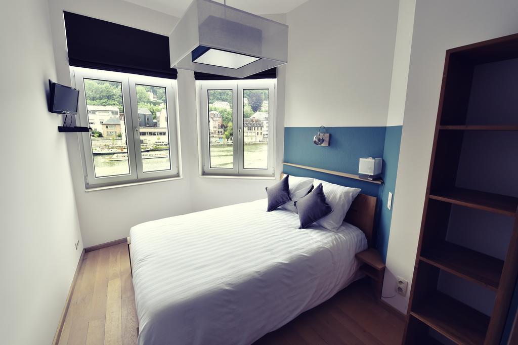 Cote Sax Bed And Breakfast 디넝 객실 사진