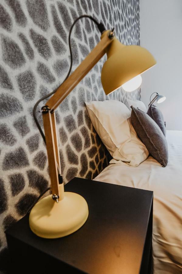 Cote Sax Bed And Breakfast 디넝 외부 사진